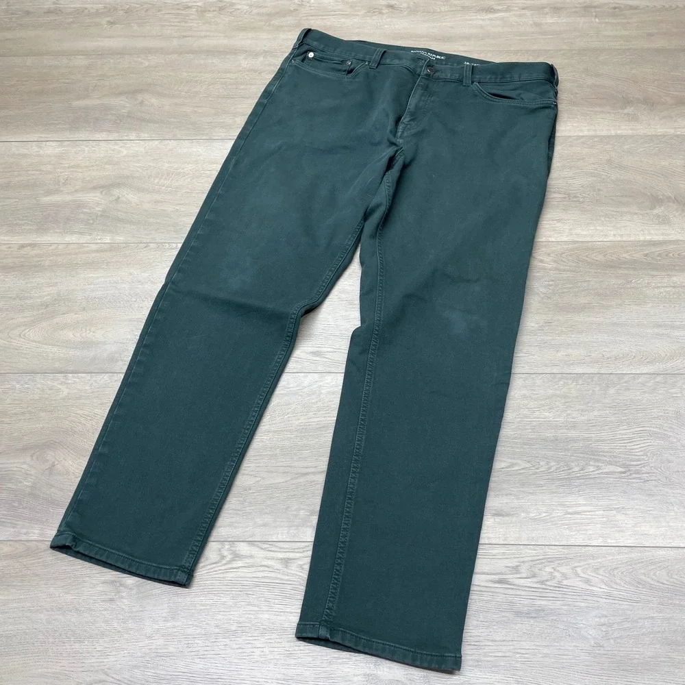 Banana Republic Traveler Pants Mens 38x32 Green Athletic Tapered Fit 360745-04